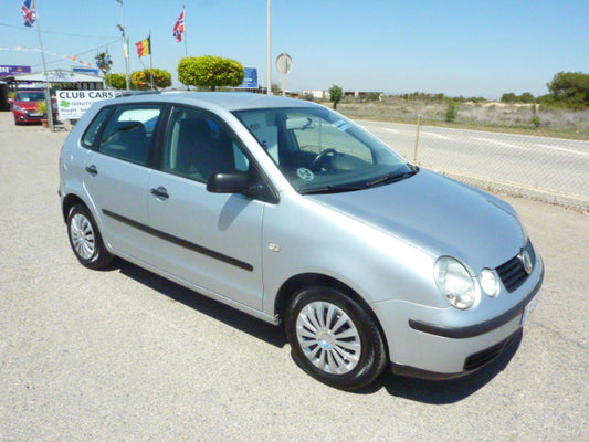 Economical to Buy & Run 2002 Volkswagen Polo 1.2 5 Door, Very Low KMs.